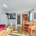 Apartment Platja De Roses-6 By Interhome