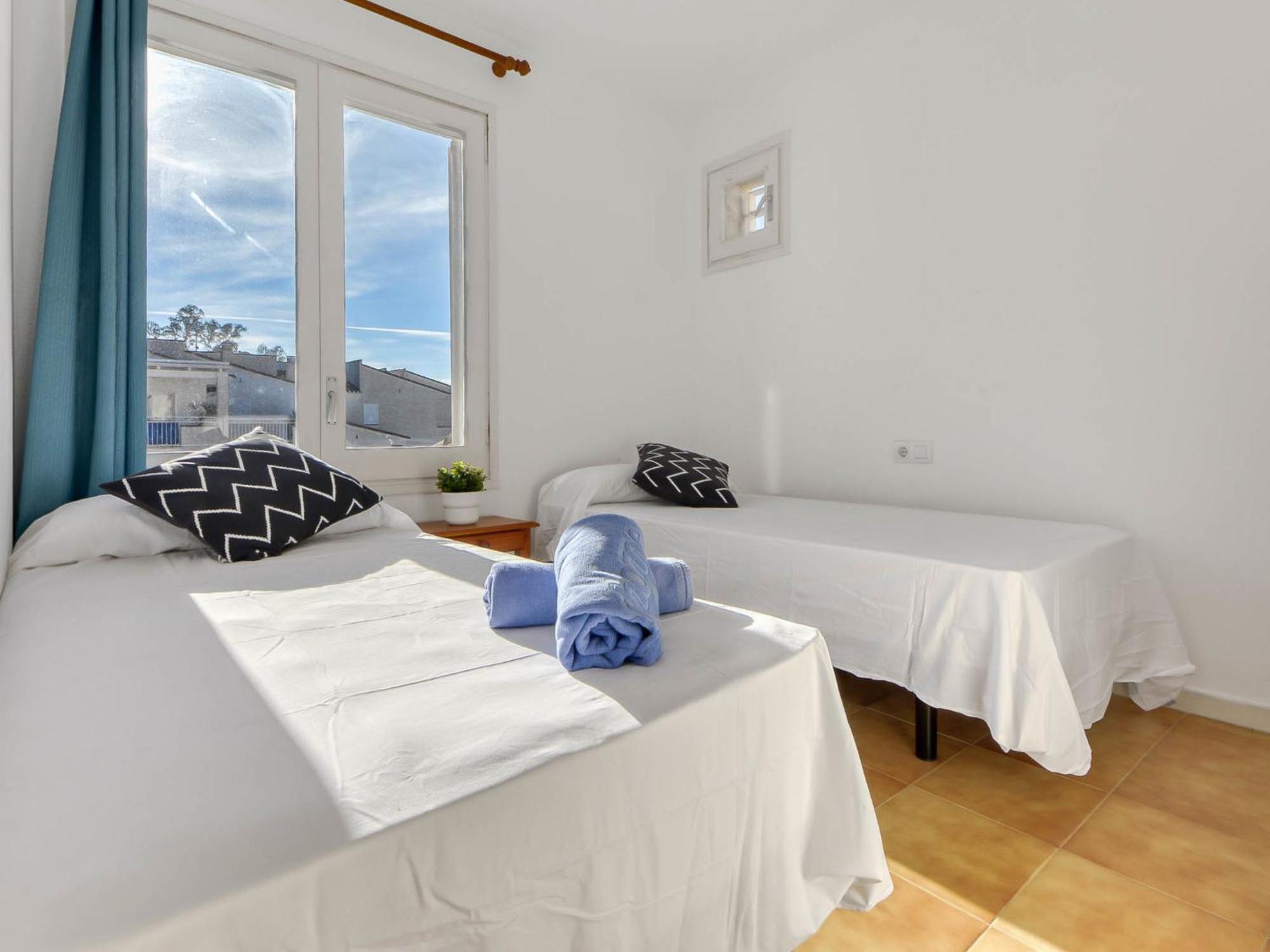 Platja De Roses-6 By Interhome Apartment